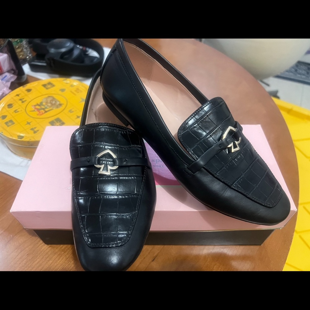 KATESPADE SHOES Size 6 SUPERSALE (once worn)